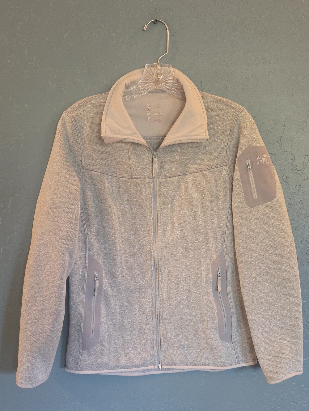 Arc'teryx Covert Fleece Women's Light Gray Utility Full Zip-Up Jacket